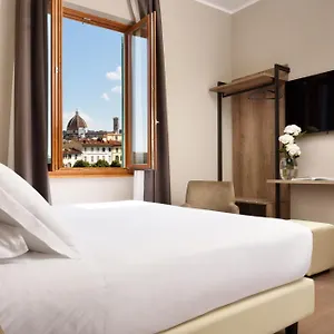 Essence 3* Florence
